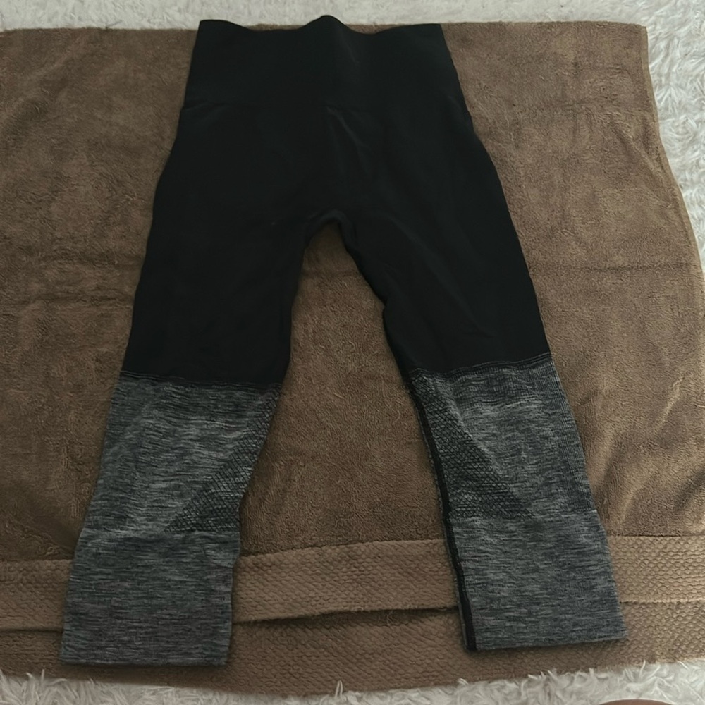 Half black and half grey lululemon leggings